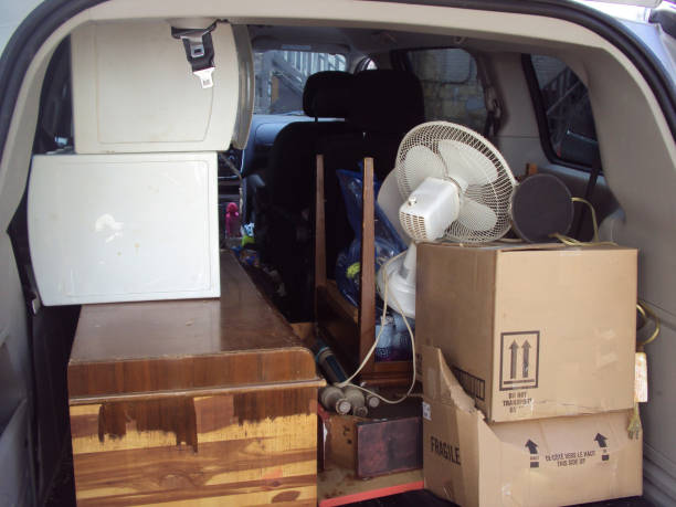 Best Furniture Removal  in Southgate, MI